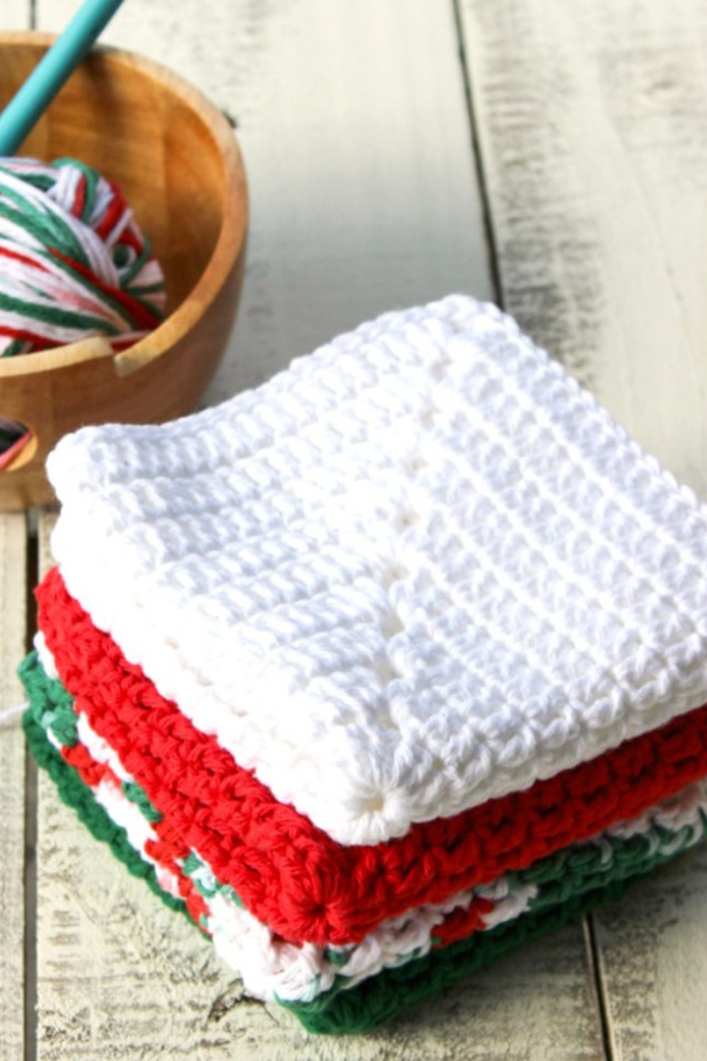 Crochet Christmas Granny Squares Discloths pin